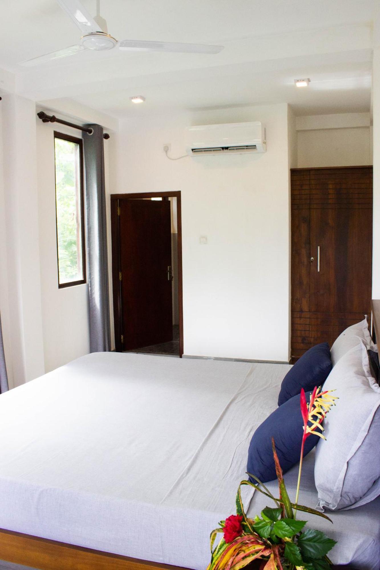 Uralsurf House Hotel Weligama Luaran gambar