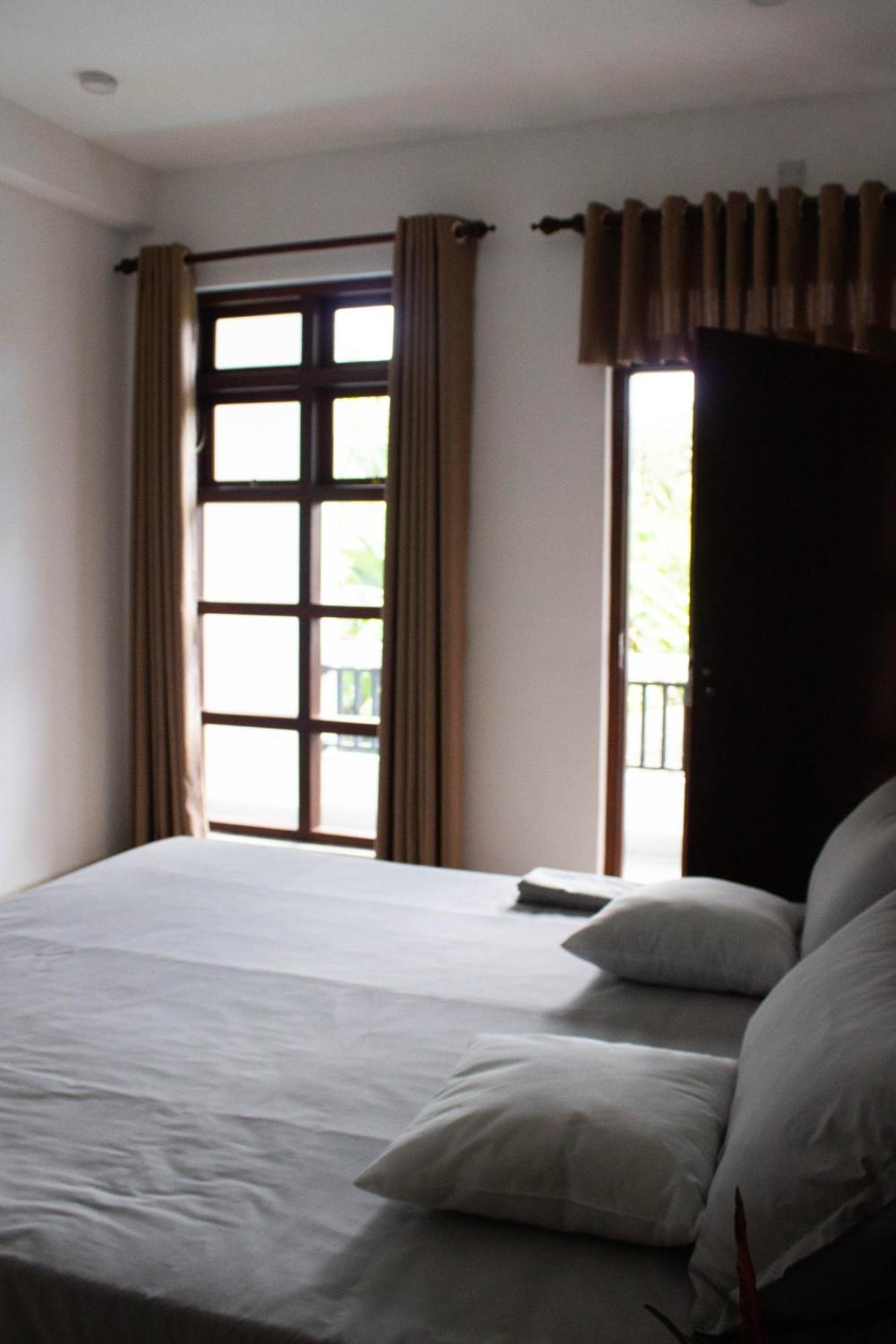 Uralsurf House Hotel Weligama Luaran gambar