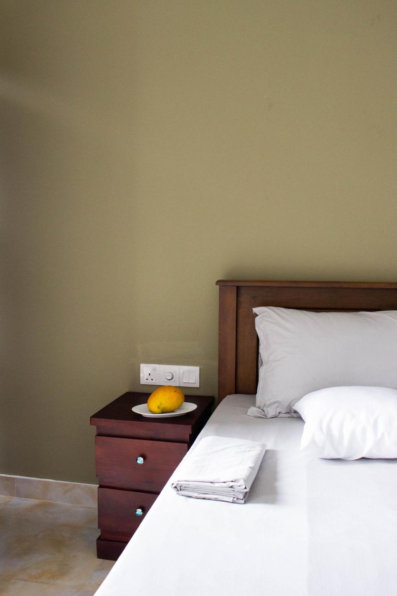 Uralsurf House Hotel Weligama Luaran gambar