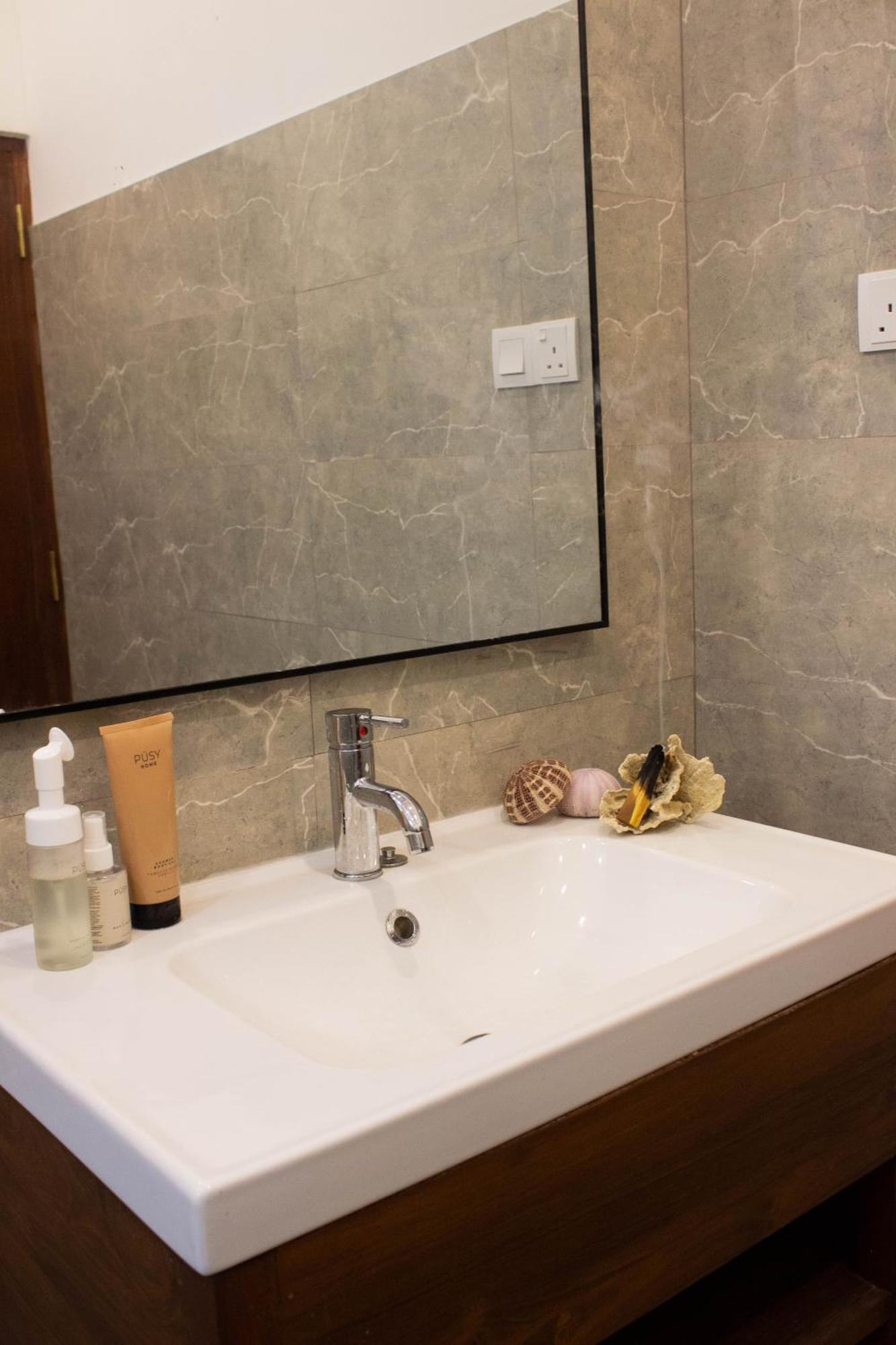 Uralsurf House Hotel Weligama Luaran gambar