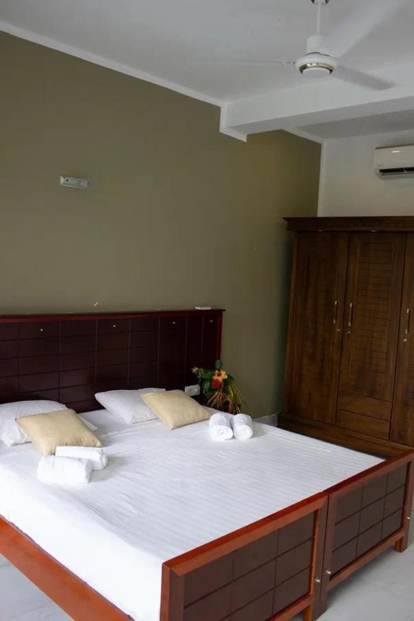 Uralsurf House Hotel Weligama Luaran gambar